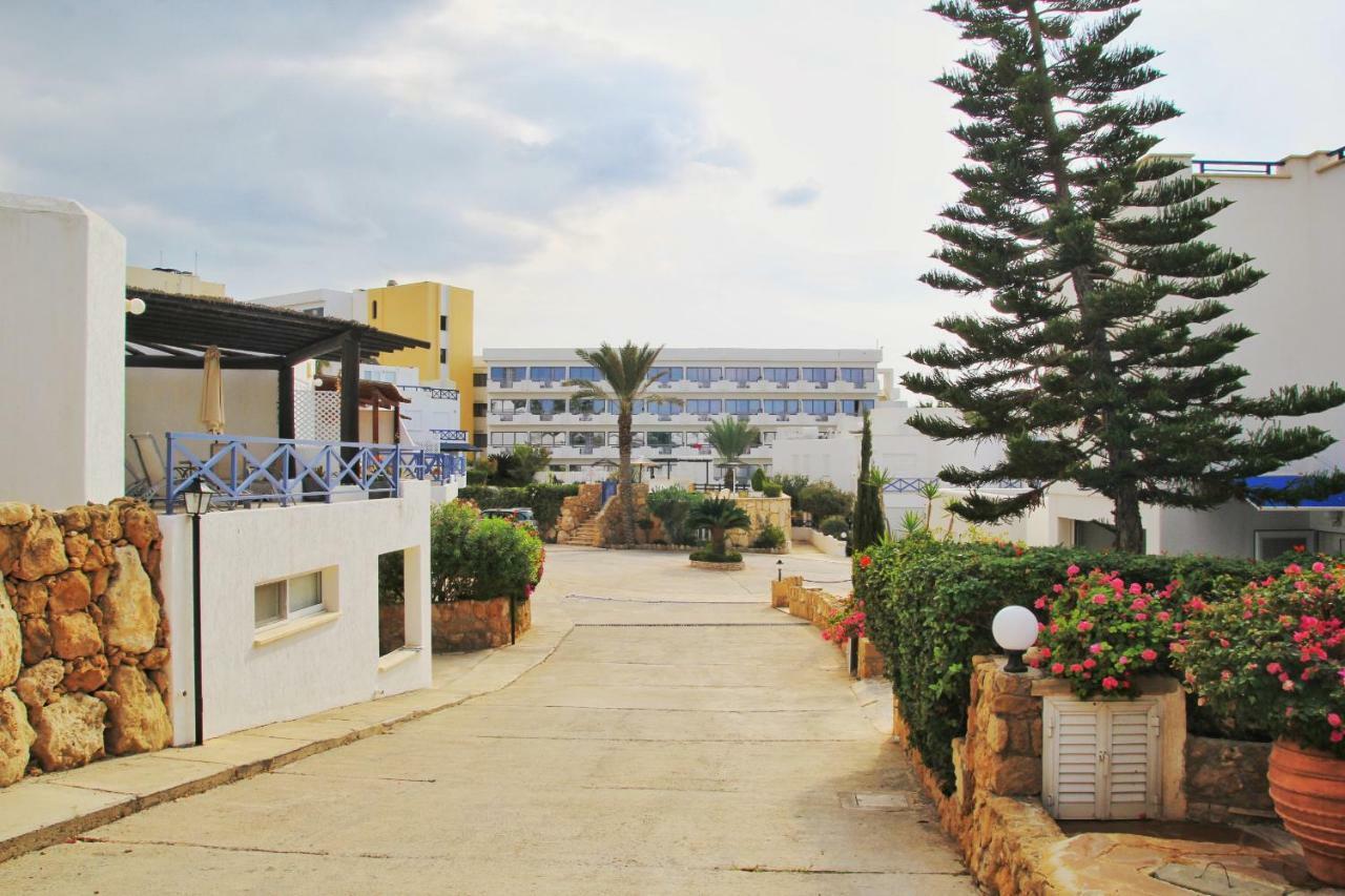 Sea Front Villa Vera Klorakas Buitenkant foto