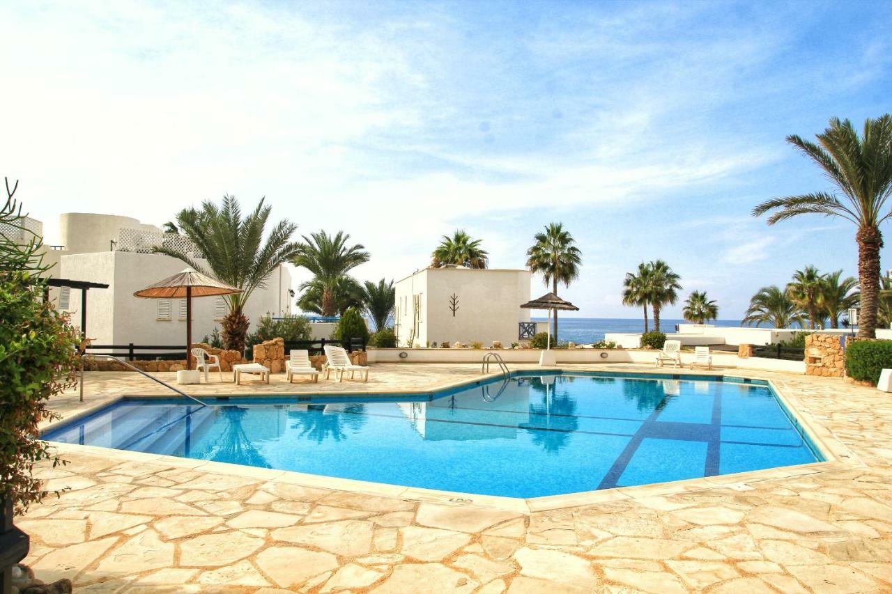 Sea Front Villa Vera Klorakas Buitenkant foto