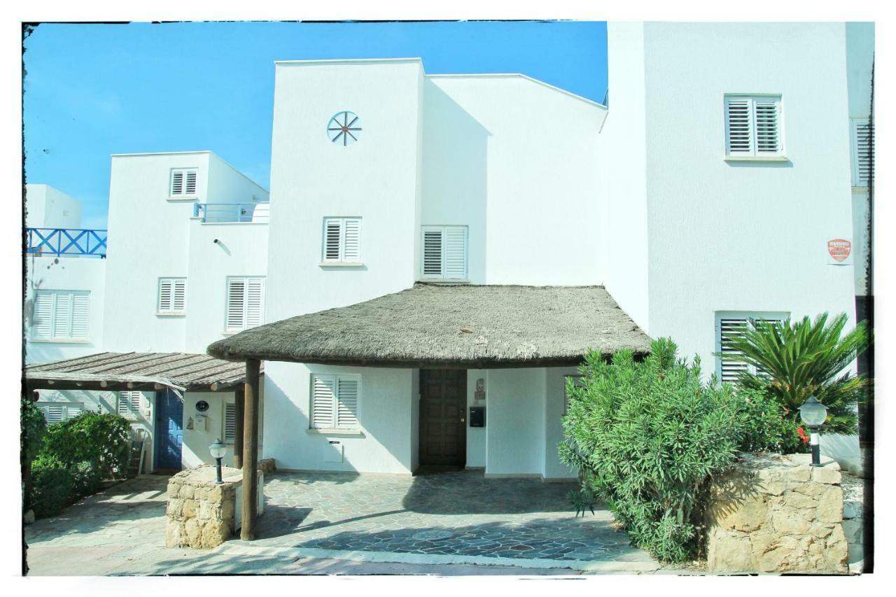 Sea Front Villa Vera Klorakas Buitenkant foto
